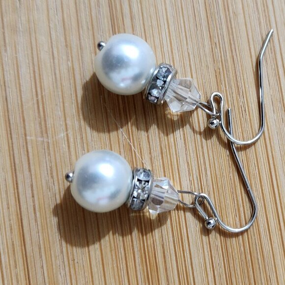 Hand Crafted Pearl Earrings Pierced Beaded Faux Pearl Rhinestone Crystal Drop - Picture 5 of 5